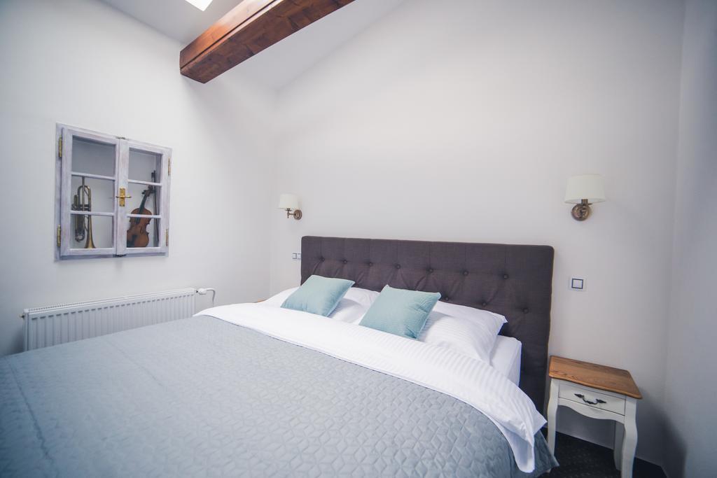 Apartmany U Papousku Jindrichuv Hradec Exterior photo